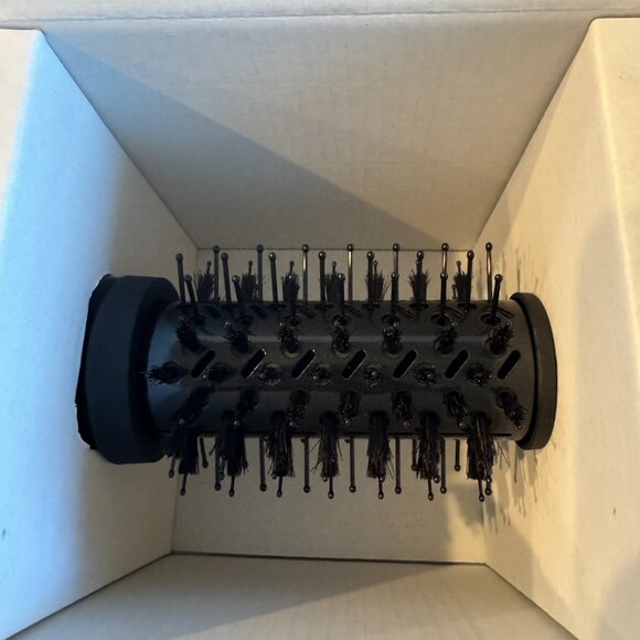 Shark SpeedStyle Pro Express Touchup Brush- New in Box - Picture 2 of 2